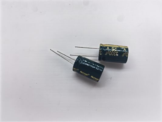 Tần số tự chữa lành Capacitor điện phân nhôm -40.C đến 105.C Polarized 2000-10000 giờ