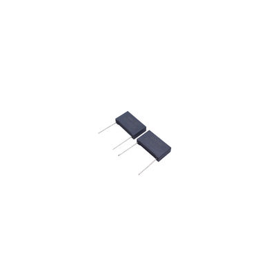 Thông qua loại lắp đặt lỗ phù hợp với RoHS MMKP82 Capacitor823J630V Với phạm vi công suất rộng