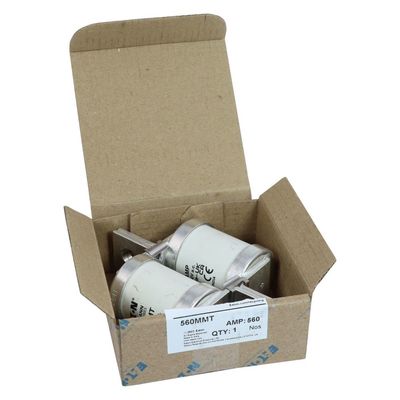 Eaton Bussmann Series Tốc độ cao Tiêu chuẩn Anh 560A BS88 Fuse 560MMT